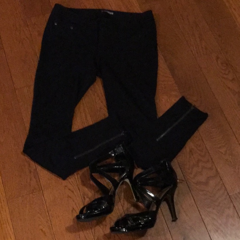 Express black pants- very hot!!